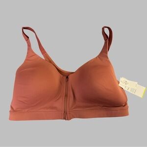 OLD NAVY Women’s Go Dry Zip Front Sports Bra